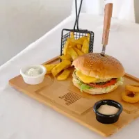 Chicken Cheese Burger