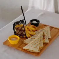 Tavuk Quesadilla